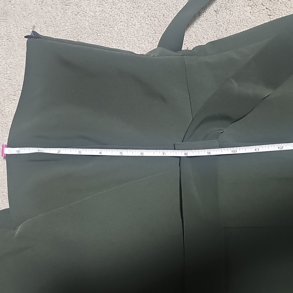 Elegant Dark Green One-Shoulder Jumpsuit - Picture 11 of 11